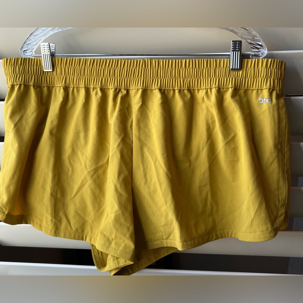 DSG - NWT - XL - Grounded Yellow - Athletic Shorts Elastic Waist Lightweight